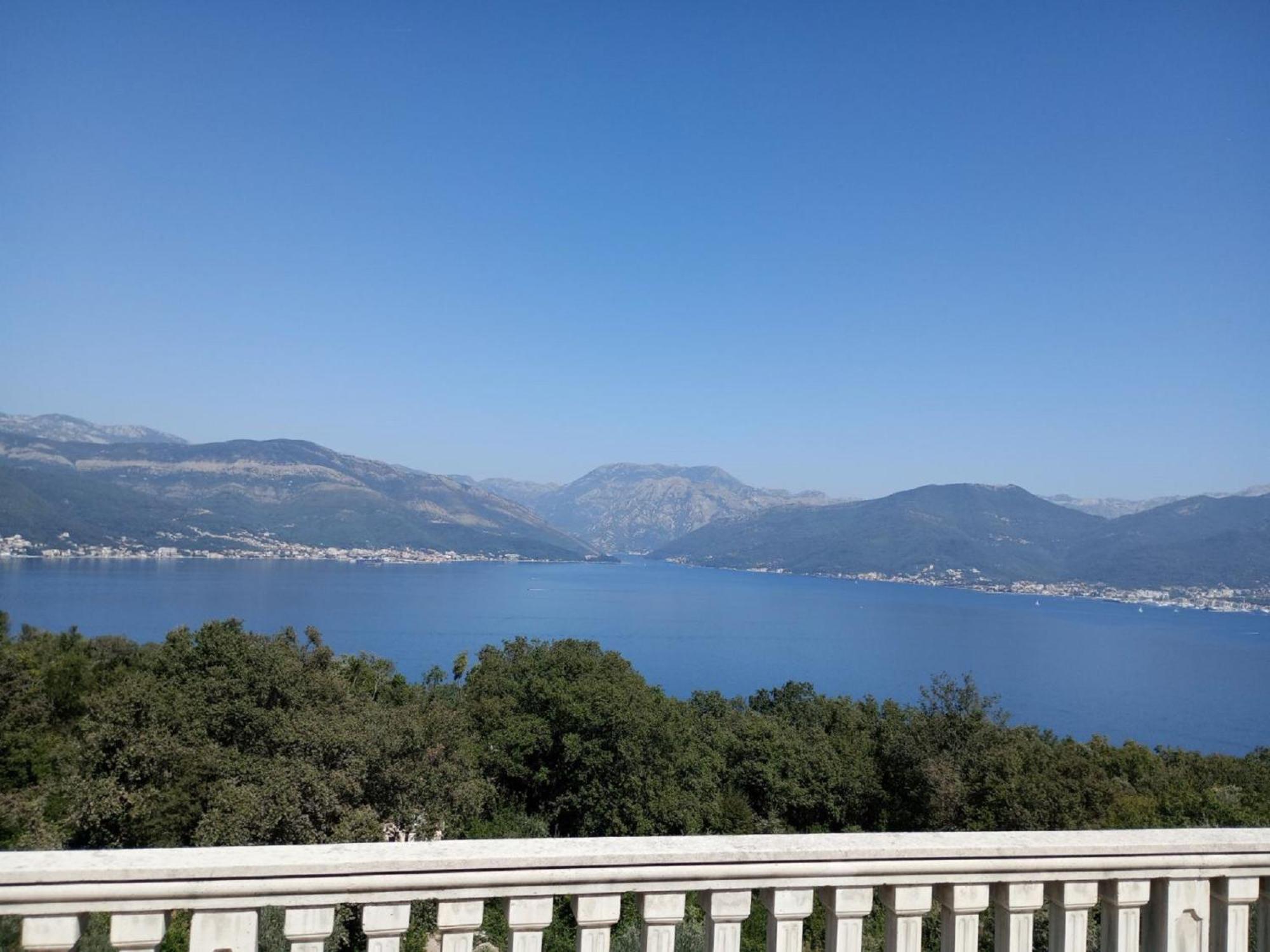 Apartments Vidikovac Tivat Exterior foto